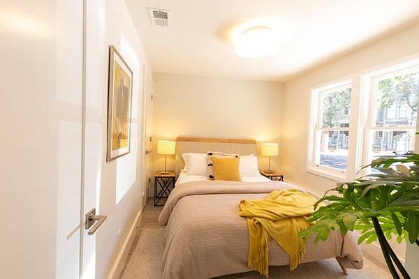 4BR/3BA Apartment · San Francisco photo 5