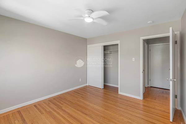 2BR/1BA Single Family House on Valley St · San Francisco photo 4