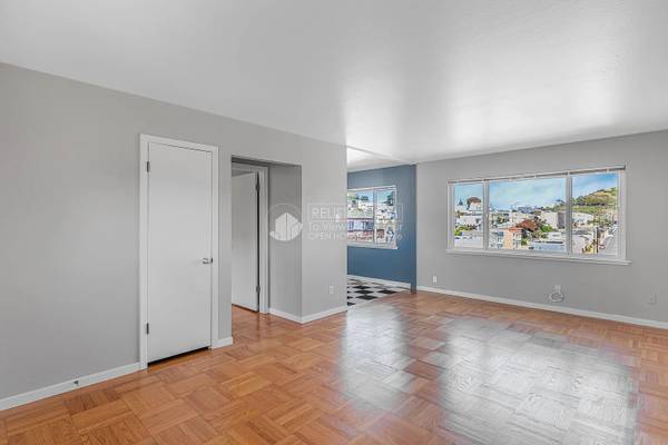 2BR/1BA Single Family House on Valley St · San Francisco photo 5