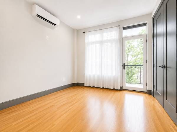 1BR/1BA Apartment · San Francisco photo 2