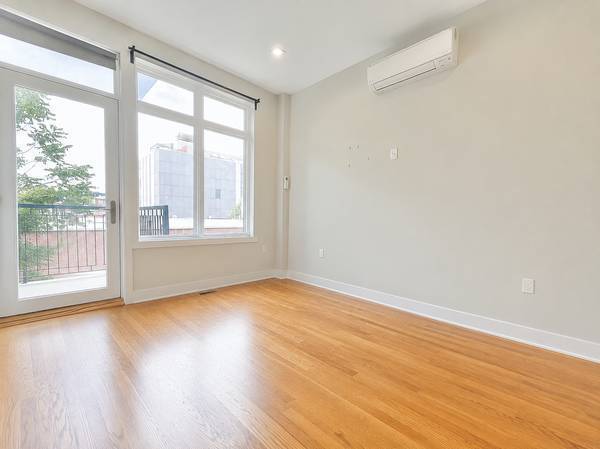 1BR/1BA Apartment · San Francisco photo 4