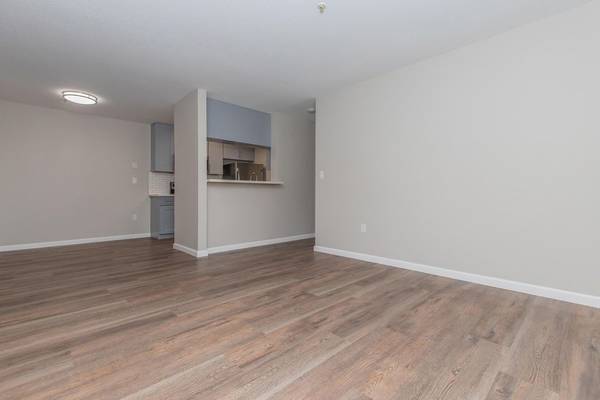 Apartments on North Milpitas Boulevard · Milpitas photo 5