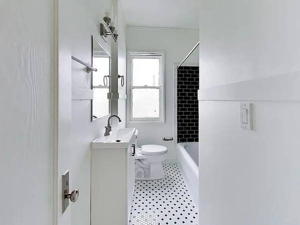 2BR/1BA Apartment · Emeryville photo 5