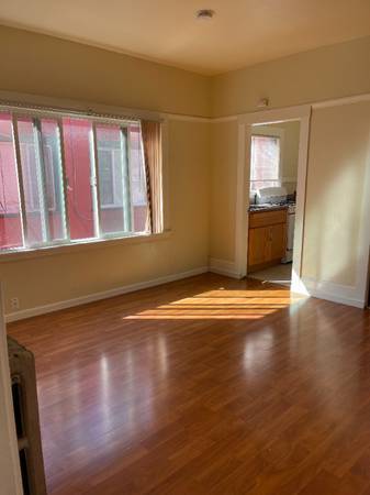 3524 Foothill Blvd Oakland, CA 94601 photo 2