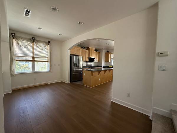 3BR/3BA Single Family House on Bianchini Ln · Cupertino photo 3