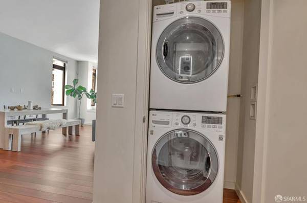1BR/1BA Apartment on Larkin St · San Francisco photo 4