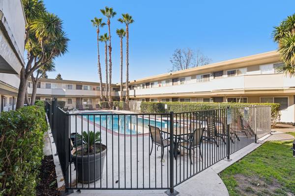 1BR/1BA Apartment on Meekland Ave · San Lorenzo