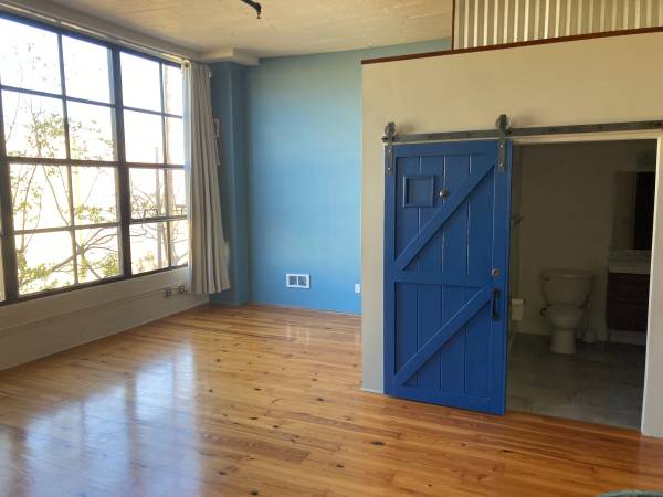 1BR/1BA Apartment · Emeryville photo 3