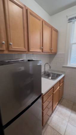 0BR/1BA Apartment on Post Street Unit · San Francisco photo 5