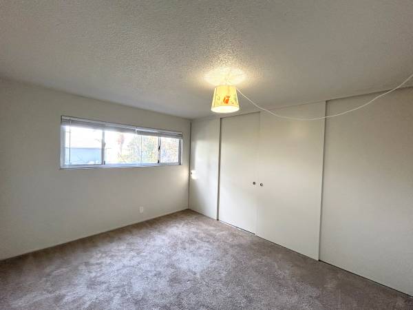 Apartments on Blake St 203 · Berkeley photo 3