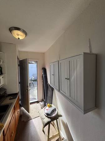 1BR/1BA Single Family House · Menlo Park photo 3