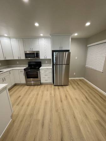 1212 Regent Street, Alameda, CA 94501 photo 2