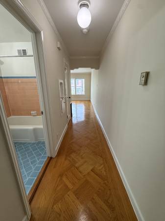 0BR/1BA Apartment · San Francisco photo 5