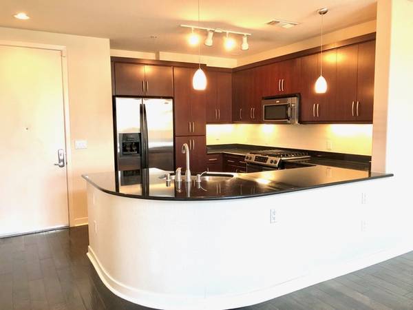 2BR/2BA Apartment · Dublin photo 3