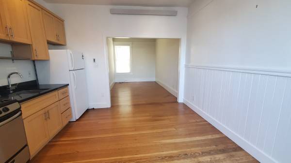 Telegraph Landing Condos photo 5