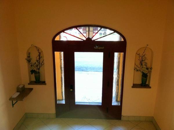 El Rey Apartments photo 3