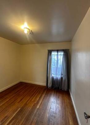 2BR/1BA Apartment · Oakland photo 5