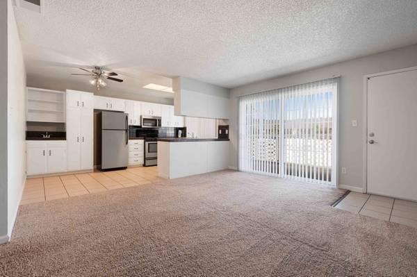Apartments on First St · San Juan Bautista photo 5