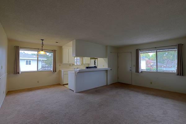 2BR/1BA Condo on Delaware · San Jose photo 3