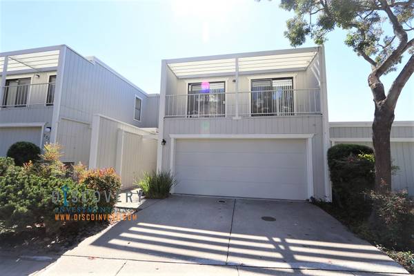 Crestmont Spacious Two Bedroom Townhome photo 2