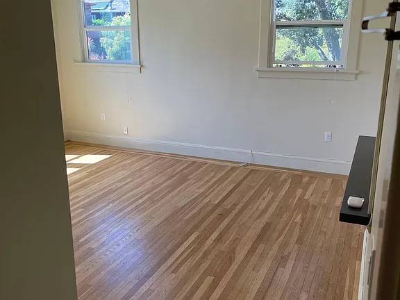 1BR/1BA Apartment · Berkeley photo 2