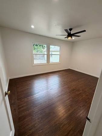 2BR/1BA Single Family House on Orchard St · Santa Rosa photo 2