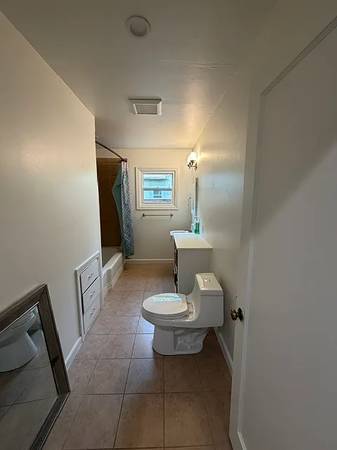 2BR/1BA Single Family House on Orchard St · Santa Rosa photo 3