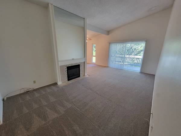 4125 George Ave San Mateo, CA 94403 photo 2