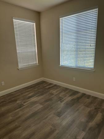 4BR/3BA Single Family House · Santa Rosa photo 4
