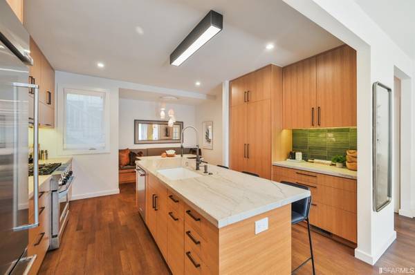 2BR/2BA Condo · San Francisco photo 5