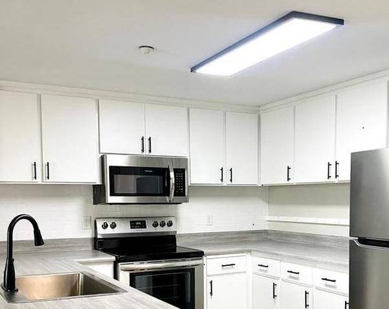 1BR/1BA Apartment · Campbell photo 3
