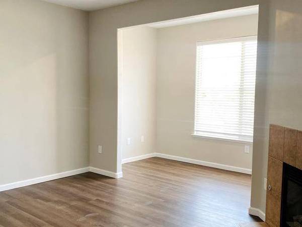 1BR/1BA Apartment · Campbell photo 5