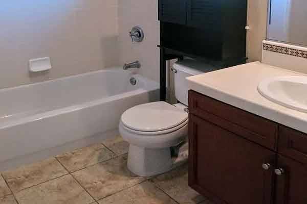 1BR/1BA Apartment · Emeryville photo 4