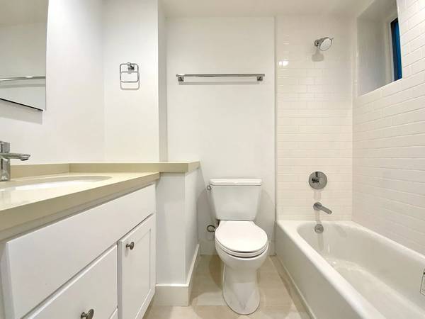 1BR/1BA Apartment · San Francisco photo 4