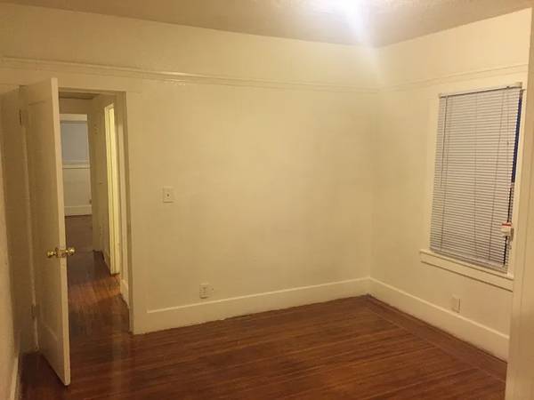 1BR/1BA Apartment · Santa Rosa photo 2