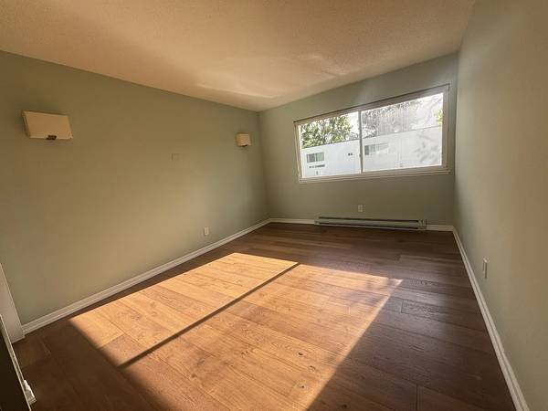 3BR/3BA Apartment · Alameda photo 3