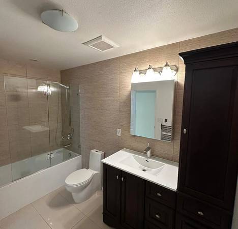 3BR/3BA Apartment · Alameda photo 4