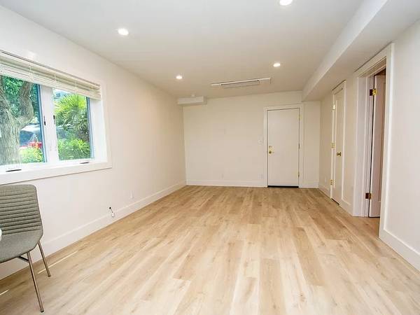 1BR/1BA Apartment on Duncan St · San Francisco photo 3