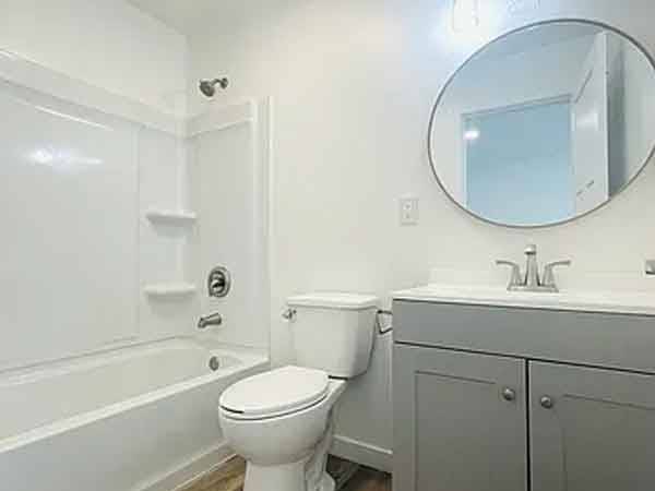 1BR/1BA Apartment · Corte Madera photo 4