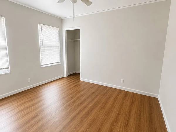 1BR/1BA In Law Adu on Sterling Pl · Brooklyn photo 5