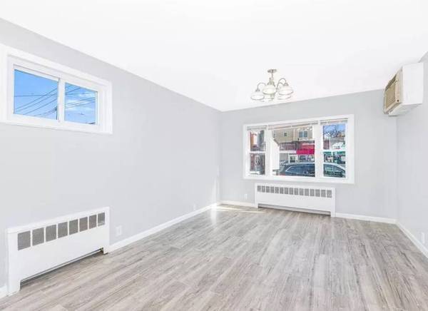 1BR/1BA In Law Adu on Fenton Ave · Bronx photo 2