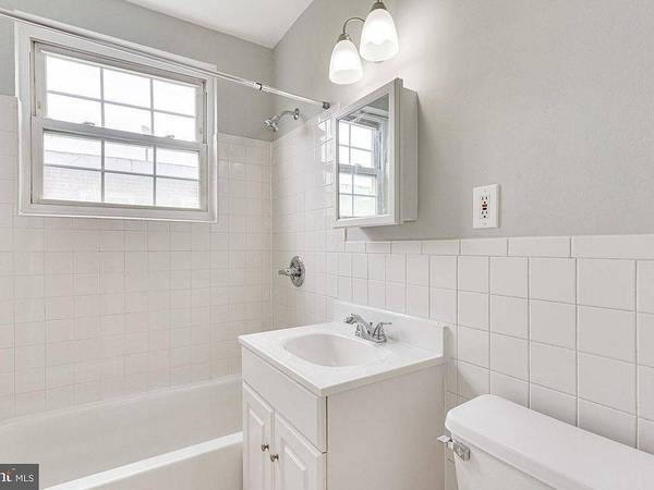 1BR/1BA Apartment · Campbell photo 3