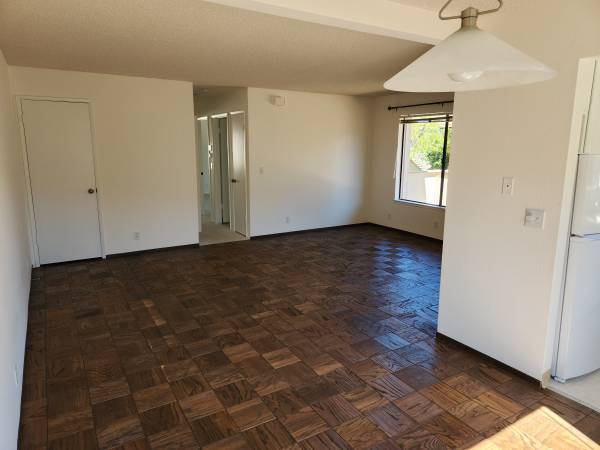 1BR/1BA Apartment · Santa Rosa photo 3