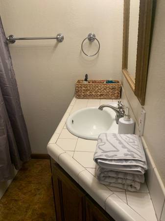 1BR/1BA Apartment · Santa Rosa photo 5