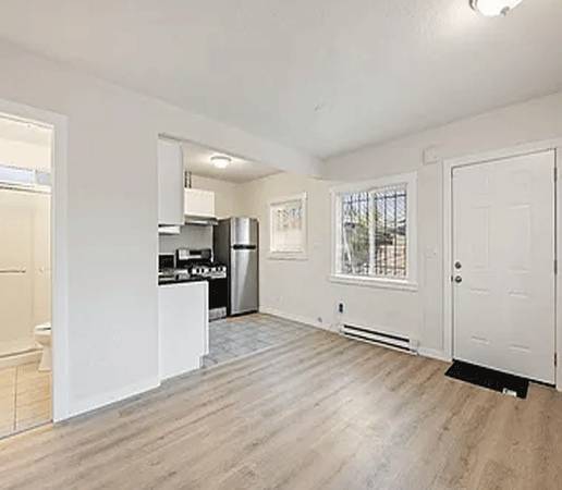 1BR/1BA Apartment · Alameda photo 4