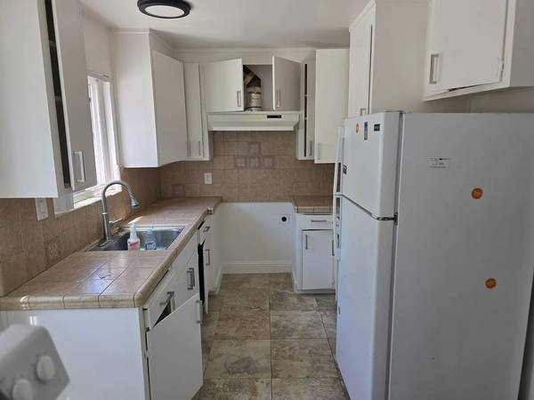 Apartments on Agate Dr · Santa Clara photo 4