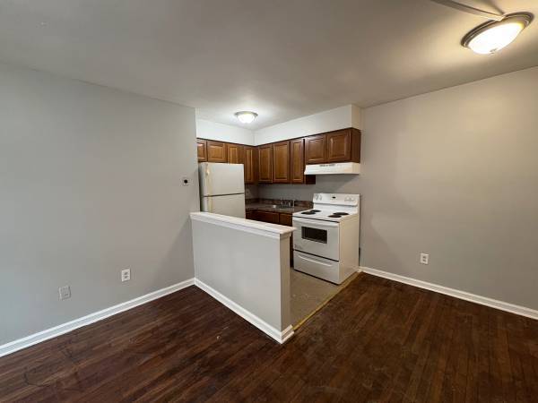 1BR/1BA Apartment · San Francisco photo 3