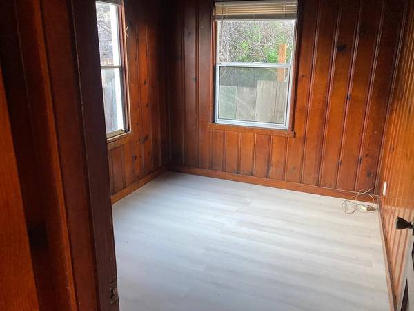 1BR/1BA Single Family House on Roosevelt Ave · Berkeley photo 4