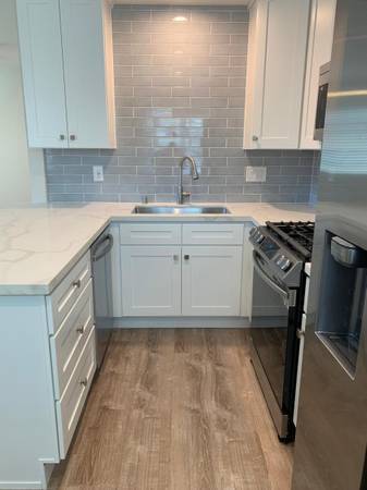 1BR/1BA Apartment · Alameda photo 2