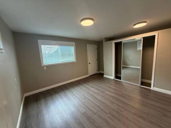 1BR/1BA Apartment · Burlingame photo 2